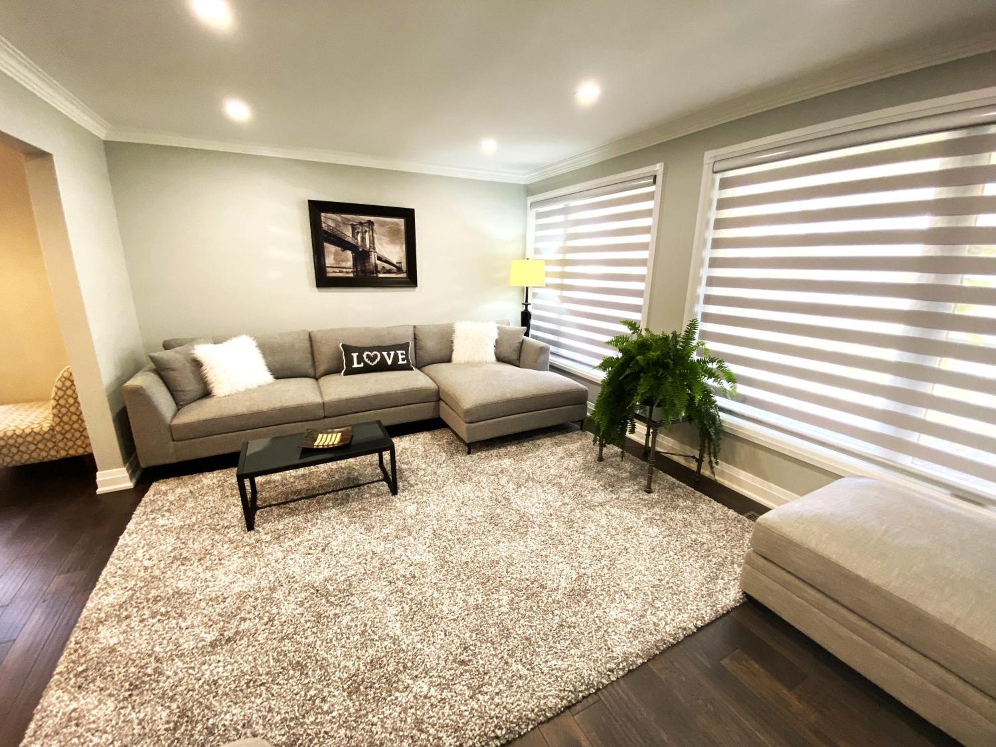 Iresidence In Toronto - Fantastic Vacation Home ภายนอก รูปภาพ